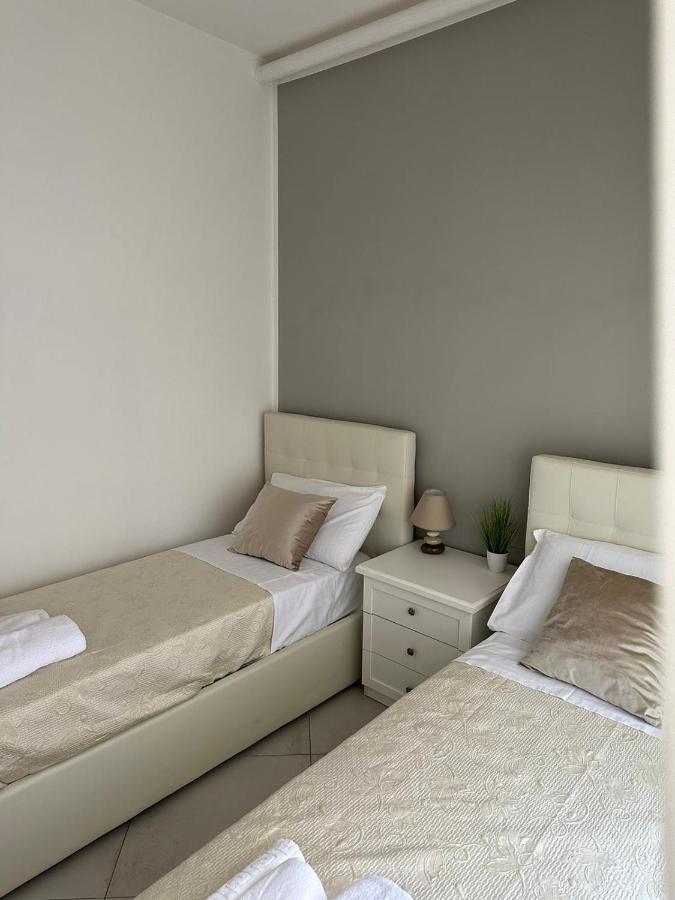 Hotel Days In Rome Extérieur photo